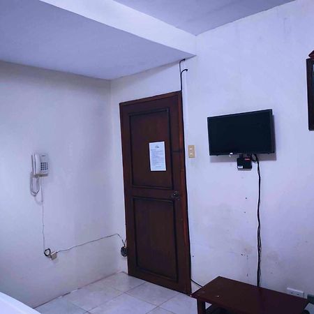 Goland Pension House & Dormitory By Sms Hospitality Cebu ภายนอก รูปภาพ